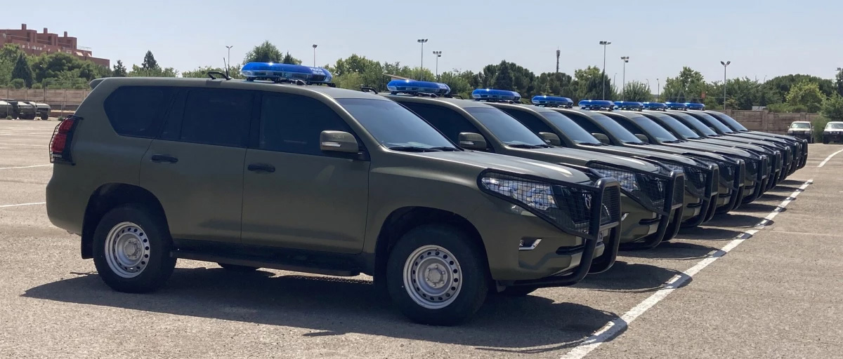 Nueve Toyota Land Cruiser 150 series, modelo GDJ150 de la Policía Militar española. Foto: Ejército de Tierra.